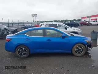 2025 Nissan Sentra SV with VIN 3N1AB8CV5SY296004, listed as a IAAI auction lot 42152404 with 1,389 mi miles. Bid and sale history available at carsss.com. Image 14.
