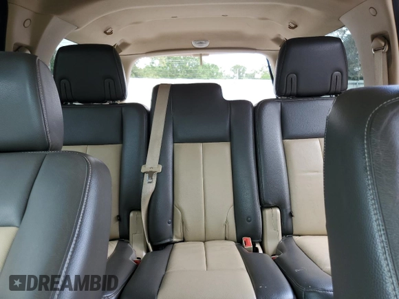 2007 Ford Expedition Max Eddie Bauer z VIN 1FMFK17537LA91569, wystawiony jako Copart lot #55829234 z przebiegiem 231 897 mil mil oraz Szkoda całkowita • Salvage title. Historia ofert i sprzedaży dostępna na DreamBid. Obrazek 10.