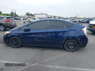 2014 Toyota Prius Four with VIN JTDKN3DU7E1779813, listed as a IAAI auction lot 42395989 with 148,626 mi miles and . Bid and sale history available at DreamBid. Image 14.