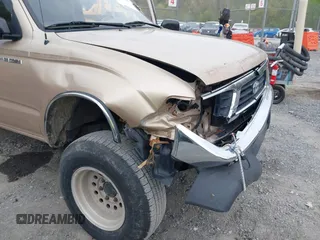 1996 Toyota Tacoma with VIN 4TAWM72N1TZ106162, listed as a IAAI auction lot 42056780 with 241,430 mi miles and . Bid and sale history available at DreamBid. Image 6.