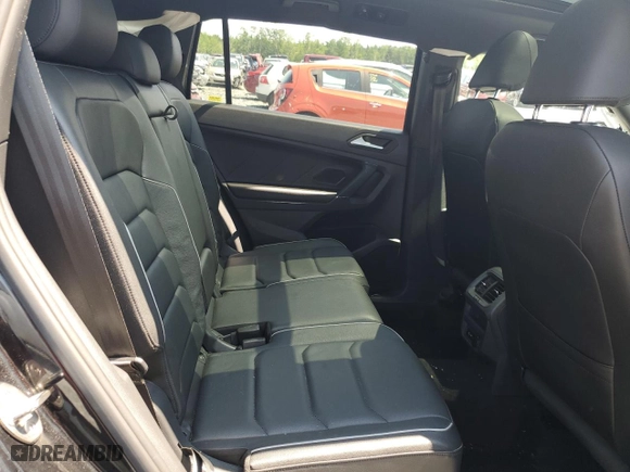 2020 Volkswagen Tiguan SEL Premium R-Line with VIN 3VV4B7AX3LM136562, listed as a Copart auction lot 88362535 with 64,874 mi miles and Salvage Title. Bid and sale history available at carsss.com. Image 11.