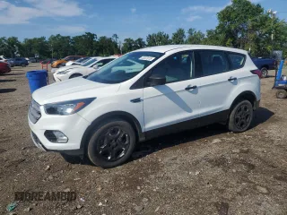 2019 Ford Escape S с VIN 1FMCU0F76KUB11066, выставлен на аукционе Copart как лот 65331015 с пробегом 27 143 миль миль и Чистый • Clean title. История ставок и продаж доступна на DreamBid. Изображение 1.