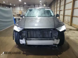 2024 Audi Q7 Premium Plus with VIN WA1LCBF71RD006474, listed as a Copart auction lot 62633915 with 33,316 mi miles and Clean title. Bid and sale history available at DreamBid. Image 5.
