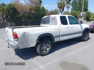 2000 Toyota Tundra SR5 with VIN 5TBRT341XYS089919, listed as a IAAI auction lot 42214956 with 357,048 mi miles and . Bid and sale history available at DreamBid. Image 4.