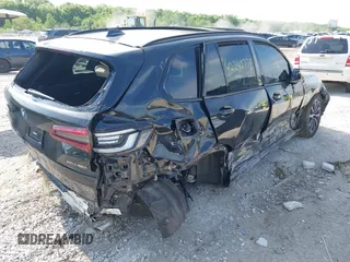 2022 BMW X5 xDrive40i with VIN 5UXCR6C01N9K28396, listed as a IAAI auction lot 42242778 with 43,350 mi miles and . Bid and sale history available at DreamBid. Image 4.
