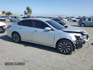 2017 Nissan Altima SV with VIN 1N4AL3AP5HC277977, listed as a Copart auction lot 59798885 with 96,834 mi miles and Salvage title. Bid and sale history available at DreamBid. Image 4.