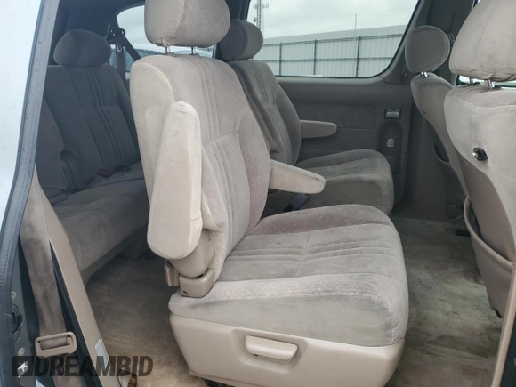 2000 Toyota Sienna LE with VIN 4T3ZF13C2YU217185, listed as a Copart auction lot 82407944 with 244,381 mi miles and Salvage Title. Bid and sale history available at DreamBid. Image 11.