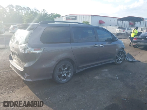 2016 Toyota Sienna SE с VIN 5TDXK3DC2GS718624, выставлен на аукционе IAAI как лот 42219215 с пробегом 150 033 миль миль и . История ставок и продаж доступна на DreamBid. Изображение 4.