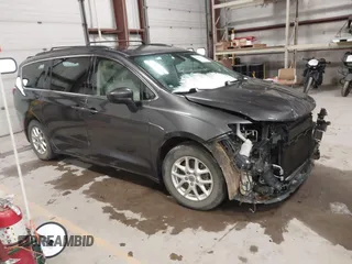 2021 Chrysler Voyager LXi with VIN 2C4RC1DG3MR551692, listed as a IAAI auction lot 41855081 with 131,625 mi miles and . Bid and sale history available at DreamBid. Image 1.