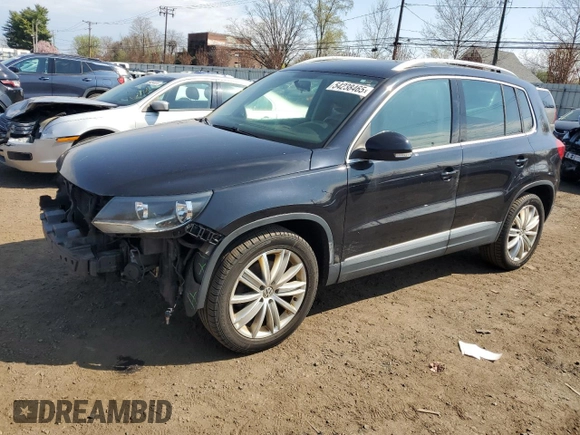 2013 Volkswagen Tiguan SE z VIN WVGBV3AX3DW078813, wystawiony jako Copart lot #54238465 z przebiegiem 119 092 mil mil oraz Szkoda całkowita • Salvage title. Historia ofert i sprzedaży dostępna na DreamBid. Obrazek 1.
