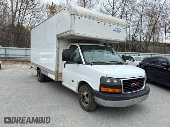 2018 GMC Savana z VIN 7GZ37SCG4JN001057, wystawiony jako Copart lot #54384465 z przebiegiem 206 021 mil mil oraz Tytuł czysty. Historia ofert i sprzedaży dostępna na DreamBid. Obrazek 1.