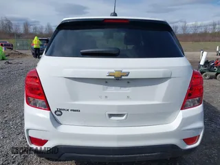 2020 Chevrolet Trax LS with VIN 3GNCJNSB2LL156965, listed as a IAAI auction lot 41966449 with 26,554 mi miles. Bid and sale history available at carsss.com. Image 17.