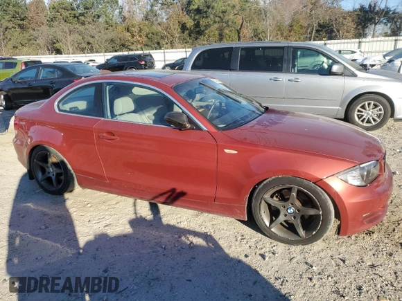 2009 BMW 1 Series 128i with VIN WBAUP73569VF09958, listed as a Copart auction lot 82096444 with 122,379 mi miles and Clean Title. Bid and sale history available at carsss.com. Image 4.