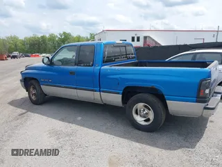 1999 Dodge 1500 z VIN 3B7HC13Y0XG208046, wystawiony jako IAAI lot #42027868 z przebiegiem 188 385 mil mil oraz . Historia ofert i sprzedaży dostępna na DreamBid. Obrazek 3.