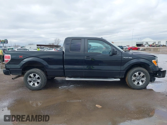 2013 Ford F-150 XL z VIN 1FTFX1CF9DFD48104, wystawiony jako IAAI lot #41562168 z przebiegiem 113 267 mil mil oraz . Historia ofert i sprzedaży dostępna na DreamBid. Obrazek 13.