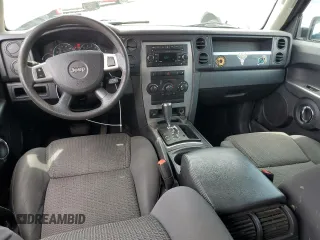 2010 Jeep Commander Sport с VIN 1J4RG4GK9AC158607, выставлен на аукционе Copart как лот 62469675 с пробегом 214 062 миль миль и Списание • Salvage title. История ставок и продаж доступна на DreamBid. Изображение 8.