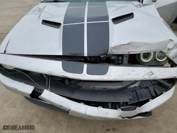 2020 Dodge Challenger SXT with VIN 2C3CDZAG7LH185203, listed as a Copart auction lot 47660205 with 116,201 mi miles and Salvage Title. Bid and sale history available at carsss.com. Image 11.