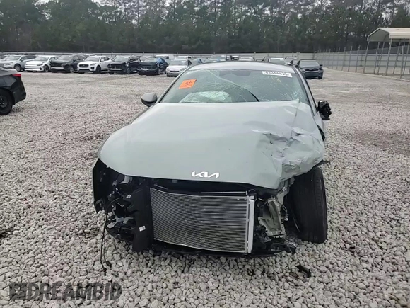 2025 Kia K4 EX with VIN 3KPFU4DE2SE014763, listed as a Copart auction lot 41344835 with 0 mi miles and Salvage Title. Bid and sale history available at carsss.com. Image 10.