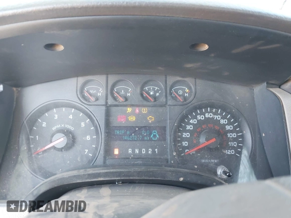 2010 Ford F-150 XL with VIN 1FTEX1CW1AKB71501, listed as a IAAI auction lot 41755273 with 146,272 mi miles and . Bid and sale history available at DreamBid. Image 7.