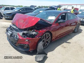 2025 Audi S7 Prestige z VIN WAUSFBF25SN018444, wystawiony jako IAAI lot #42190779 z przebiegiem 6 402 mil mil oraz . Historia ofert i sprzedaży dostępna na DreamBid. Obrazek 2.