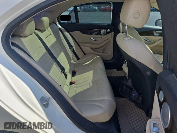 2015 Mercedes-Benz C-Class C 300 Luxury with VIN 55SWF4KB1FU017929, listed as a Copart auction lot 54109835 with 178,308 mi miles and Clean Title. Bid and sale history available at carsss.com. Image 6.