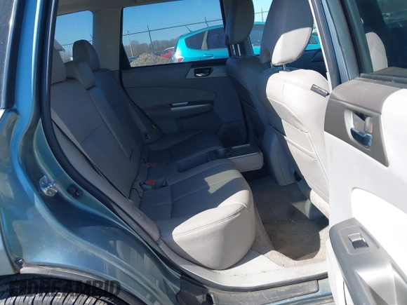 2010 Subaru Forester X Limited with VIN JF2SH6DC4AH734685, listed as a IAAI auction lot 41850657 with 122,065 mi miles and . Bid and sale history available at DreamBid. Image 8.