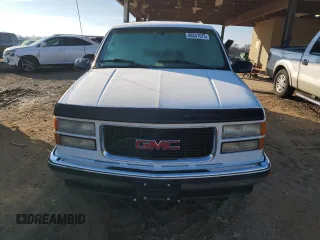 1999 GMC Suburban with VIN 3GKEC16R4XG545069, listed as a Copart auction lot 88541575 with 195,829 mi miles and Salvage Title. Bid and sale history available at carsss.com. Image 5.
