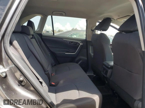 2023 Toyota RAV4 LE z VIN 2T3H1RFV1PC228541, wystawiony jako Copart lot #59481025 z przebiegiem 13 738 mil mil oraz Szkoda całkowita • Salvage title. Historia ofert i sprzedaży dostępna na DreamBid. Obrazek 11.