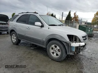 2003 Kia Sorento LX z VIN KNDJC733335030322, wystawiony jako Copart lot #77607974 z przebiegiem 109 777 mil mil oraz Szkoda całkowita • Salvage title. Historia ofert i sprzedaży dostępna na DreamBid. Obrazek 4.