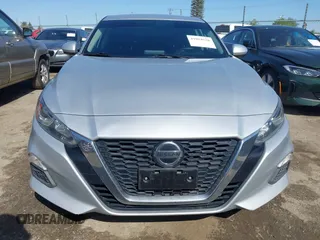 2020 Nissan Altima 2.5 S with VIN 1N4BL4BV5LC167625, listed as a IAAI auction lot 41964520 with 77,751 mi miles. Bid and sale history available at carsss.com. Image 12.