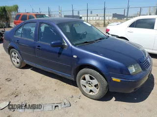 2001 Volkswagen Jetta с VIN 3VWSS29MX1M041901, выставлен на аукционе IAAI как лот 42518730 с пробегом 133 019 миль миль и . История ставок и продаж доступна на DreamBid. Изображение 1.