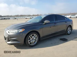 2015 Ford Fusion SE z VIN 3FA6P0H71FR208796, wystawiony jako Copart lot #88494925 z przebiegiem 106 358 mil mil oraz Szkoda całkowita • Salvage title. Historia ofert i sprzedaży dostępna na DreamBid. Obrazek 1.