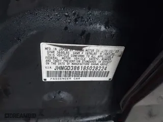 2008 Honda Fit Sport with VIN JHMGD38618S028224, listed as a IAAI auction lot 41575428 with 174,859 mi miles. Bid and sale history available at carsss.com. Image 9.