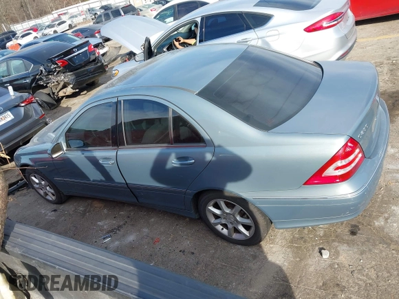2007 Mercedes-Benz C 280 Luxury with VIN WDBRF54H27A950575, listed as a IAAI auction lot 41640162 with 120,000 mi miles and . Bid and sale history available at DreamBid. Image 14.