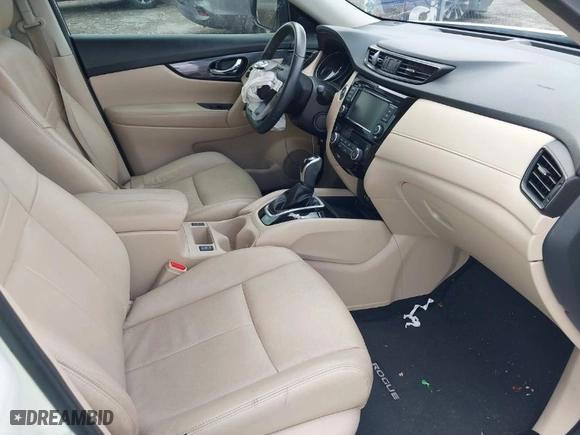 2018 Nissan Rogue S with VIN KNMAT2MT3JP579568, listed as a IAAI auction lot 41721966 with 67219 miles. Bid and sale history available at carsss.com. Image 5.
