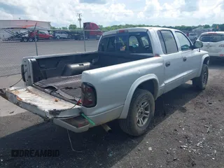 2004 Dodge Dakota Sport with VIN 1D7HG38N24S707004, listed as a IAAI auction lot 42201115 with 195,896 mi miles and . Bid and sale history available at carsss.com. Image 4.