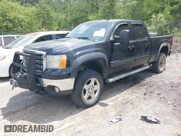 2013 GMC Sierra 2500HD SLT with VIN 1GT121E82DF120632, listed as a IAAI auction lot 42136305 with 171,967 mi miles and . Bid and sale history available at DreamBid. Image 17.