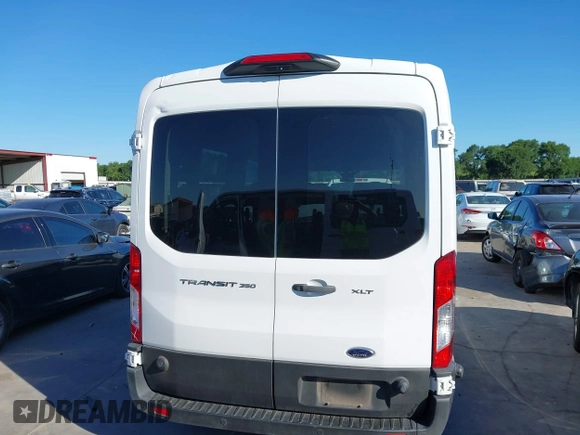 2024 Ford Transit Passenger XL with VIN 1FBAX2C82RKA51776, listed as a IAAI auction lot 42218695 with 23,221 mi miles and . Bid and sale history available at DreamBid. Image 16.