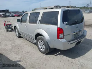 2005 Nissan Pathfinder XE with VIN 5N1AR18U25C706119, listed as a IAAI auction lot 42092008 with 1 mi miles. Bid and sale history available at carsss.com. Image 3.