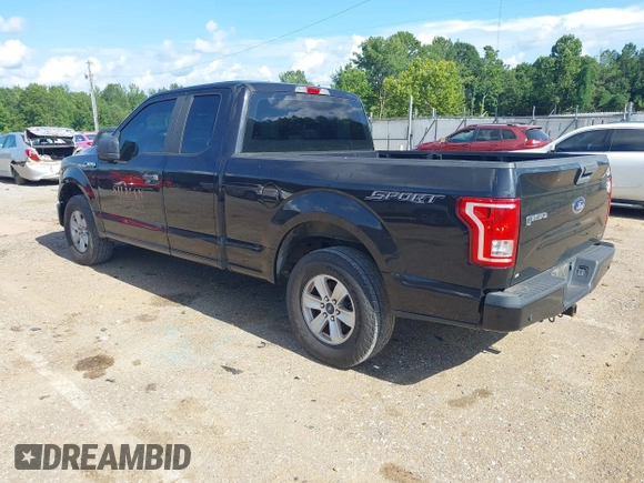2015 Ford F-150 XL with VIN 1FTEX1C88FKE45401, listed as a IAAI auction lot 42667833 with 250,866 mi miles and . Bid and sale history available at DreamBid. Image 3.