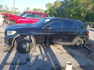 2016 Mercedes-Benz GLC 300 with VIN WDC0G4JB0GF028448, listed as a IAAI auction lot 41891040 with 122,980 mi miles and . Bid and sale history available at DreamBid. Image 15.
