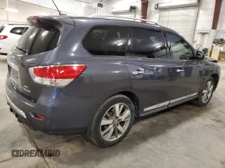 2014 Nissan Pathfinder Platinum with VIN 5N1AR2MM8EC673493, listed as a Copart auction lot 61280545 with 100,569 mi miles and Salvage title. Bid and sale history available at DreamBid. Image 3.