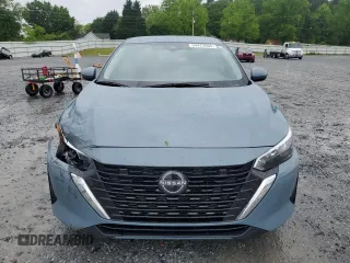 2025 Nissan Sentra SV z VIN 3N1AB8CV2SY267348, wystawiony jako Copart lot #54472065 z przebiegiem 1 780 mil mil oraz Szkoda całkowita • Salvage title. Historia ofert i sprzedaży dostępna na DreamBid. Obrazek 5.