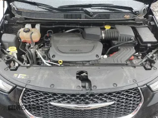 2022 Chrysler Pacifica Touring L with VIN 2C4RC1BGXNR190806, listed as a Copart auction lot 56557535 with 47,170 mi miles and Salvage Title. Bid and sale history available at DreamBid. Image 12.