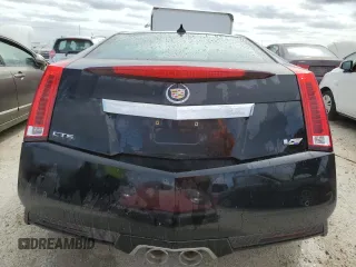 2011 Cadillac CTS-V z VIN 1G6DV1EP0B0121230, wystawiony jako Copart lot #74570114 z przebiegiem Nie podano mil oraz Nie do naprawy • Non repairable. Historia ofert i sprzedaży dostępna na DreamBid. Obrazek 6.