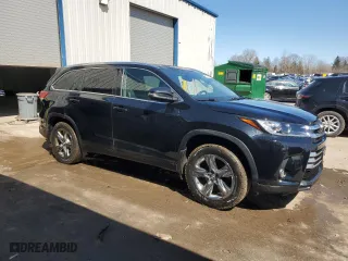 2017 Toyota Highlander Limited with VIN 5TDDZRFH3HS371946, listed as a Copart auction lot 51742485 with 105,389 mi miles and Salvage Title. Bid and sale history available at carsss.com. Image 4.