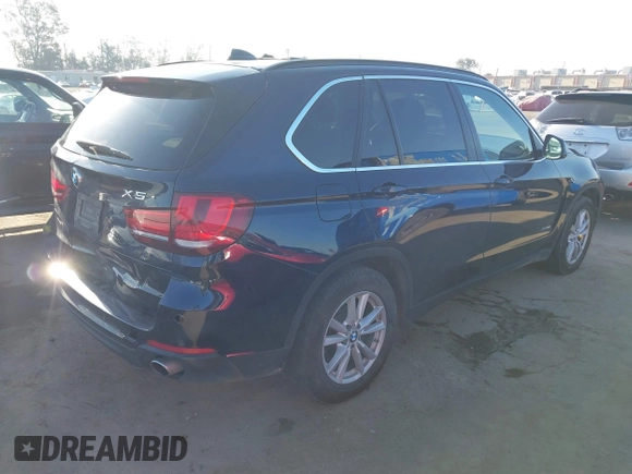 2015 BMW X5 xDrive35i with VIN 5UXKR0C53F0K62348, listed as a IAAI auction lot 41969164 with 122,612 mi miles. Bid and sale history available at carsss.com. Image 4.