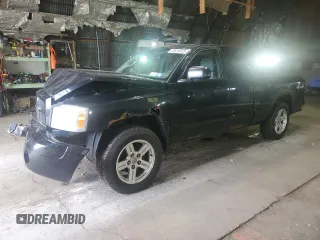 2007 Dodge Dakota SLT z VIN 1D7HW42N97S137556, wystawiony jako Copart lot #57611815 z przebiegiem 88 568 mil mil oraz Szkoda całkowita • Salvage title. Historia ofert i sprzedaży dostępna na DreamBid. Obrazek 1.