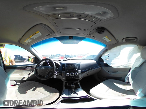 2012 Hyundai Veracruz Limited with VIN KM8NU4CC3CU204405, listed as a IAAI auction lot 41746201 with 171,303 mi miles and . Bid and sale history available at DreamBid. Image 18.