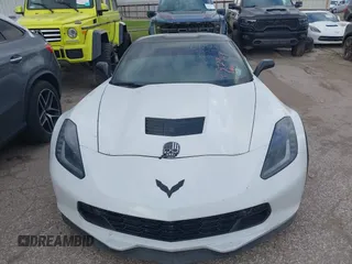 2017 Chevrolet Corvette Grand Sport 2LT z VIN 1G1YY2D77H5117595, wystawiony jako IAAI lot #40302949 z przebiegiem Nie podano mil oraz . Historia ofert i sprzedaży dostępna na DreamBid. Obrazek 12.